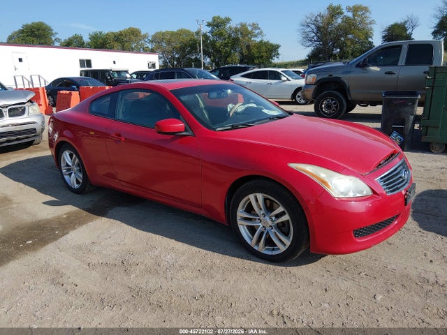 2010 INFINITI G37 