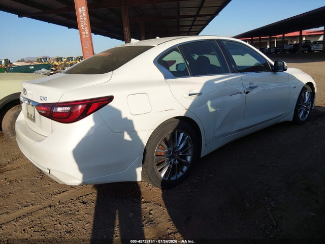2018 Infiniti Q50 3.0T LUXE photo 4