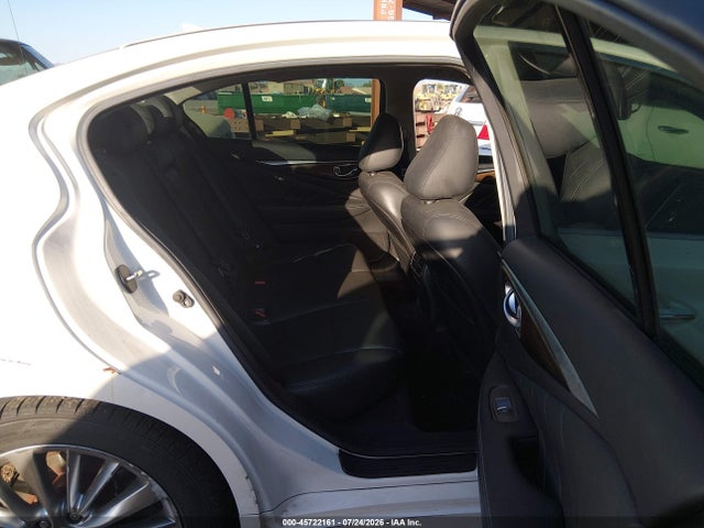 2018 Infiniti Q50 3.0T LUXE photo 8