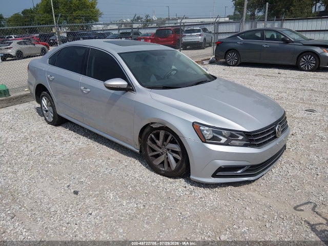 2018 VOLKSWAGEN PASSAT 2.0T SE