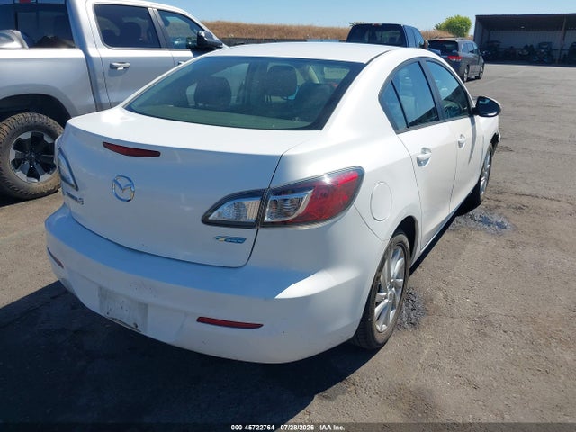 صورة 4 لـ 2012 Mazda MAZDA3 I TOURING