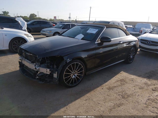 2019 MERCEDES-BENZ C 300 2