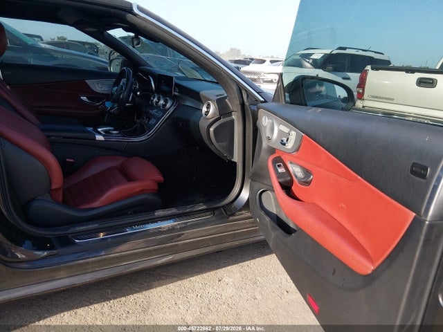 2019 MERCEDES-BENZ C 300 5