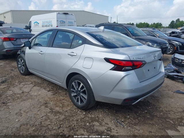 2025 Nissan VERSA 1.6 SV 照片 3