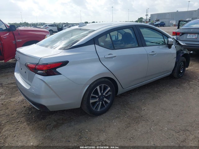 2025 Nissan VERSA 1.6 SV 照片 4