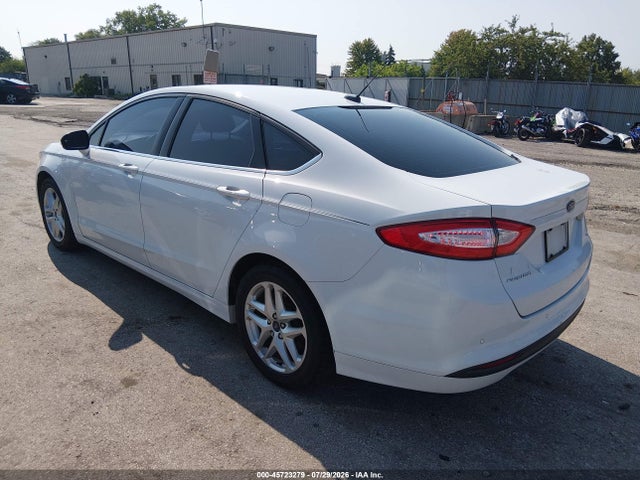 2016 FORD FUSION SE 照片 3