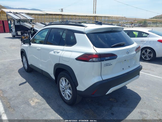 2026 TOYOTA COROLLA CROSS LE 3