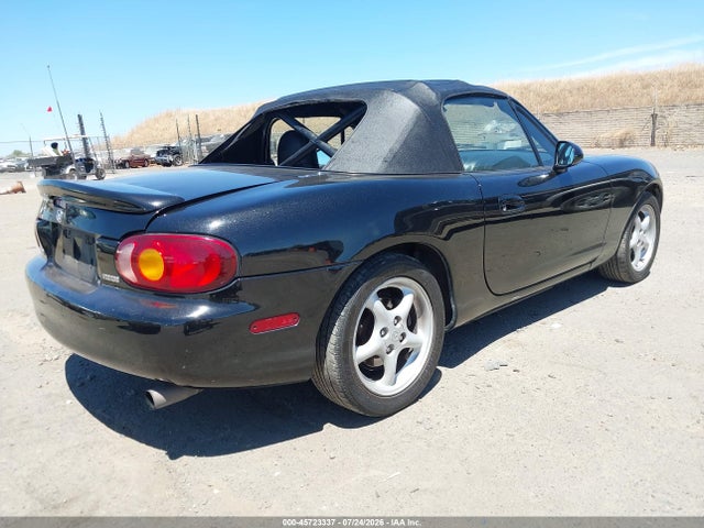 1999 Mazda MX-5 MIATA 10TH ANNIVERSARY EDITION/LEATHER/POPULA — фото 4