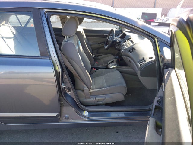 2010 Honda CIVIC LX 照片 5