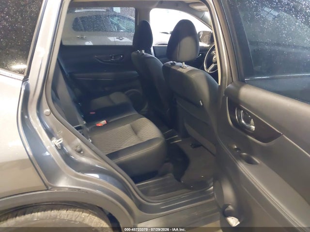 2019 NISSAN ROGUE SV 8