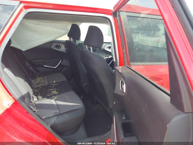 2022 KIA SOUL LX 8