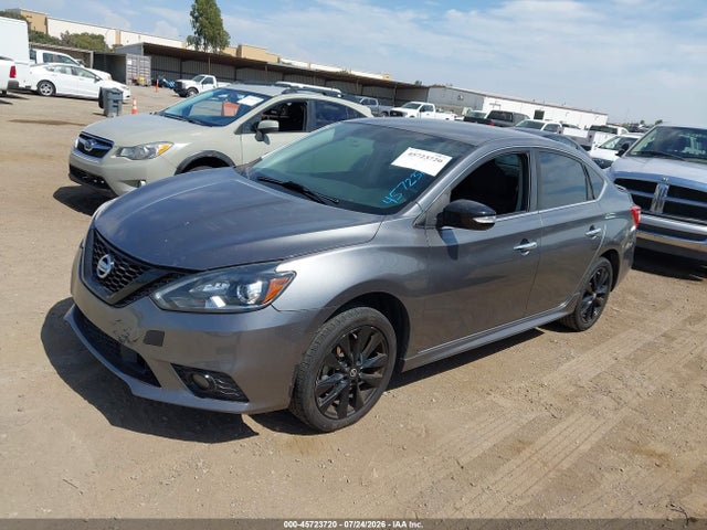 2018 Nissan SENTRA SR — фото 2