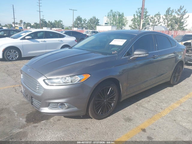2014 FORD FUSION SE photo 2
