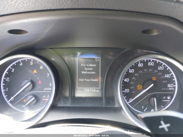 2019 TOYOTA CAMRY SE 7
