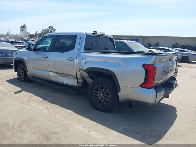 2025 TOYOTA TUNDRA SR5 3