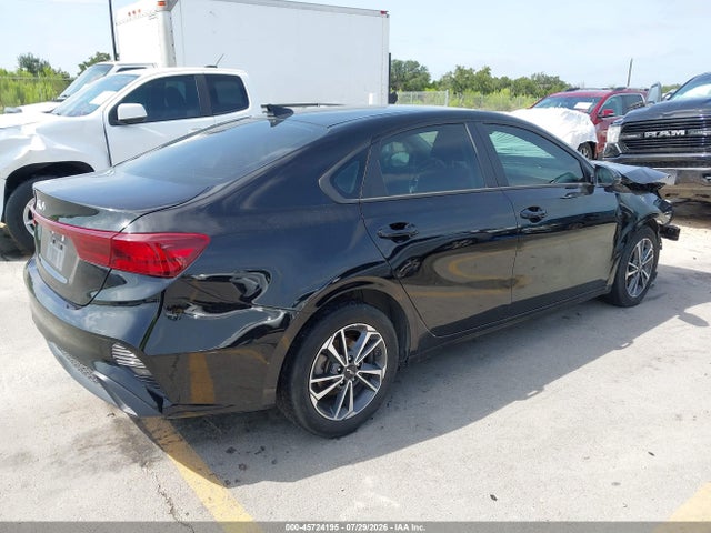 2023 KIA FORTE LXS 4