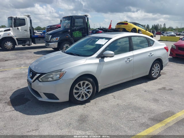 2017 Nissan SENTRA SV 照片 2