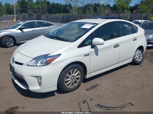 2012 Toyota PRIUS PLUG-IN 照片 2