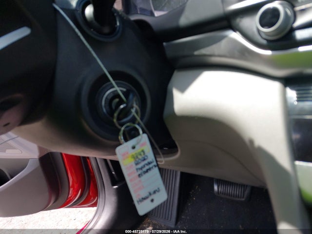 2020 HYUNDAI ELANTRA SE 11