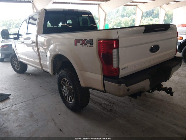 2018 FORD F-250 LARIAT 3