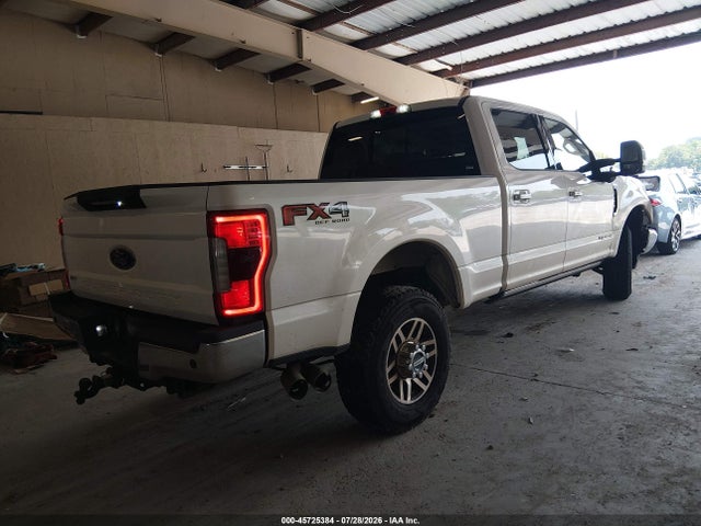 2018 FORD F-250 LARIAT 4