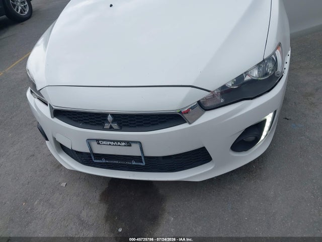 صورة 6 لـ 2016 Mitsubishi LANCER ES