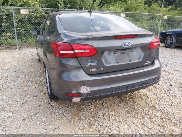 2016 FORD FOCUS SE 照片 6