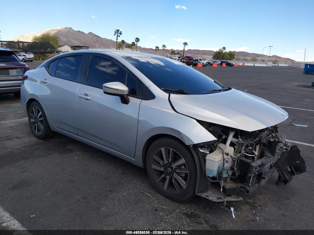 2021 NISSAN VERSA SV XTRONIC CVT