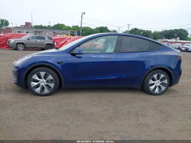 2021 TESLA MODEL Y LONG RANGE DUAL MOTOR ALL-WHEEL DRIVE 14