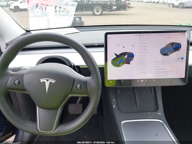 2021 TESLA MODEL Y LONG RANGE DUAL MOTOR ALL-WHEEL DRIVE 18