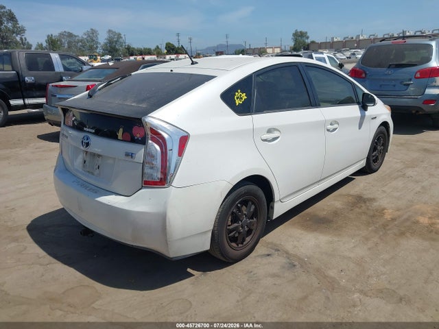 2012 Toyota PRIUS TWO — фото 4
