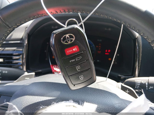2025 TOYOTA CAMRY SE 11