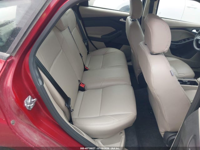 2015 FORD FOCUS SE 照片 8