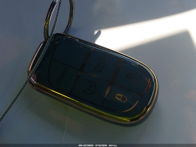 2013 Chrysler 300 300S 缩略图 11