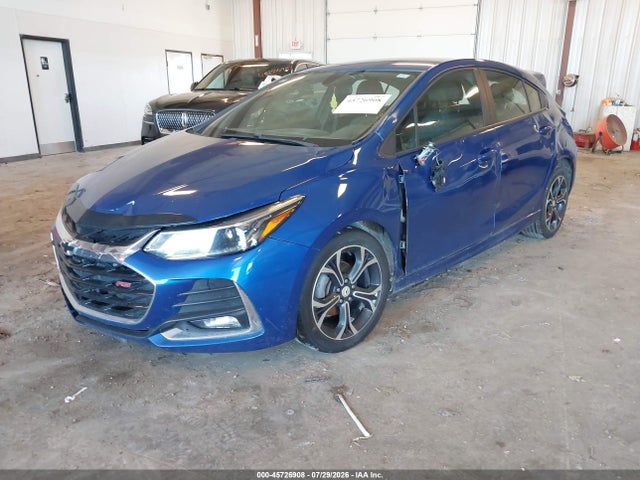 2019 Chevrolet CRUZE LT 照片 2