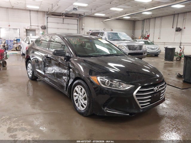 2018 HYUNDAI ELANTRA SE