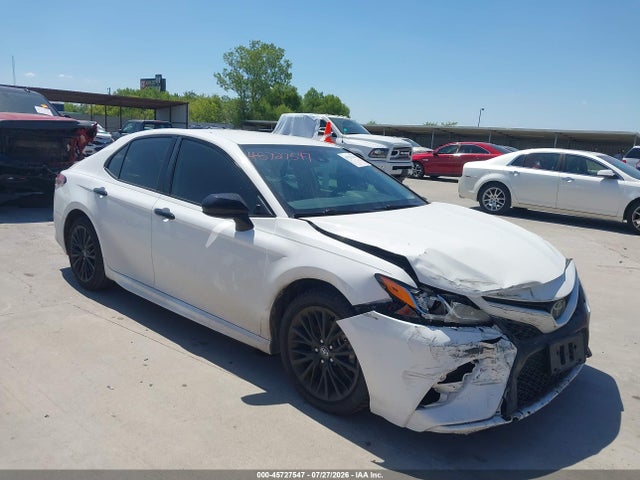 2019 TOYOTA CAMRY SE