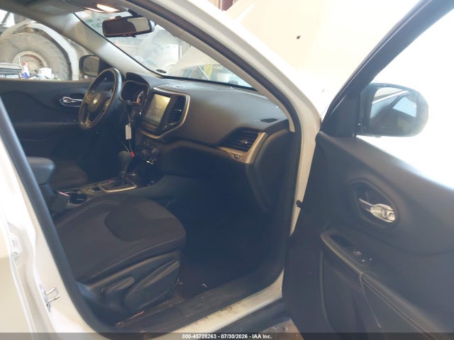 2017 JEEP CHEROKEE LATITUDE 5