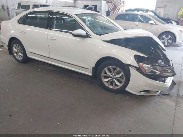 2017 VOLKSWAGEN PASSAT 1.8T S