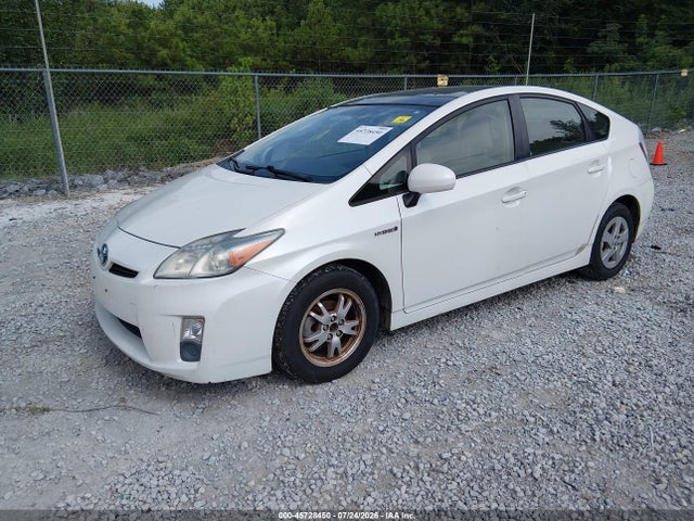 2011 Toyota PRIUS FOUR — фото 2