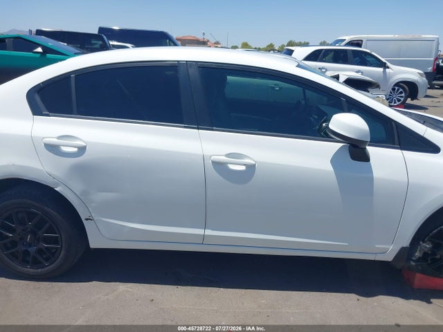2013 Honda CIVIC LX 照片 13