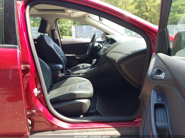 2016 FORD FOCUS SE 照片 5