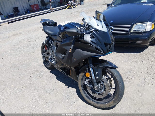 2023 YAMAHA YZF 