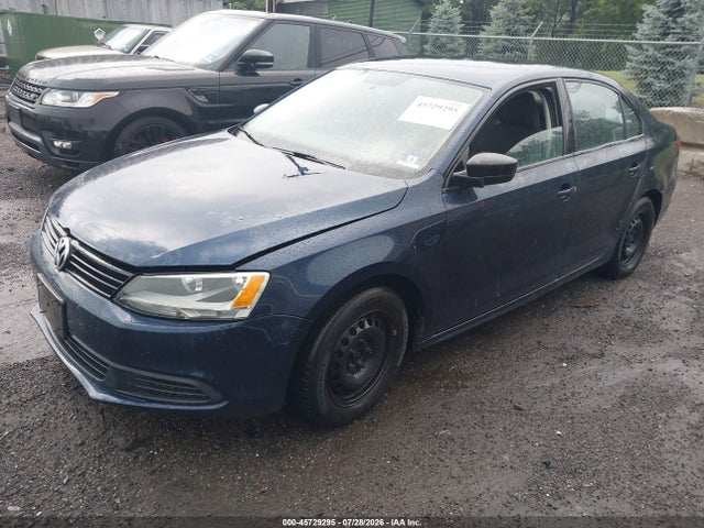 2013 Volkswagen JETTA 2.0L S 照片 2