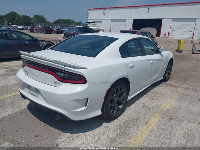 2019 Dodge CHARGER GT RWD photo 4