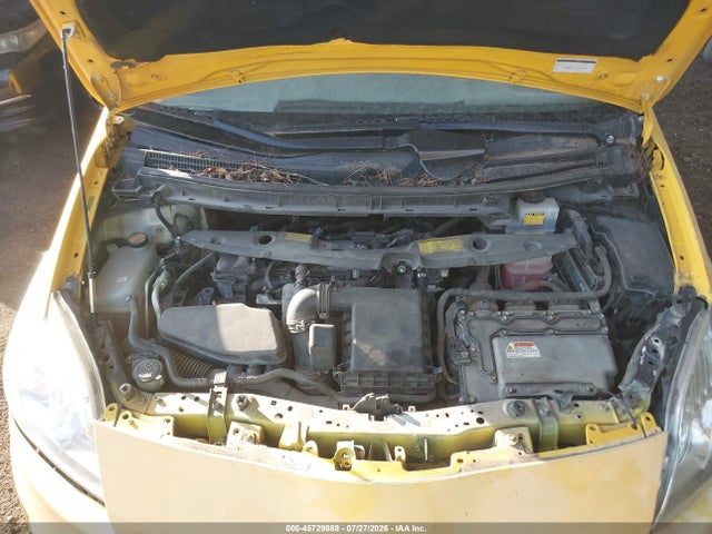 صورة 10 لـ 2010 Toyota PRIUS III