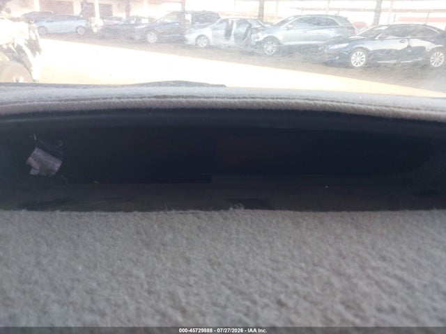 صورة 7 لـ 2010 Toyota PRIUS III