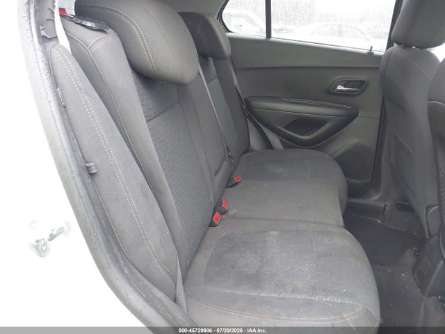 2020 CHEVROLET TRAX FWD LS 8