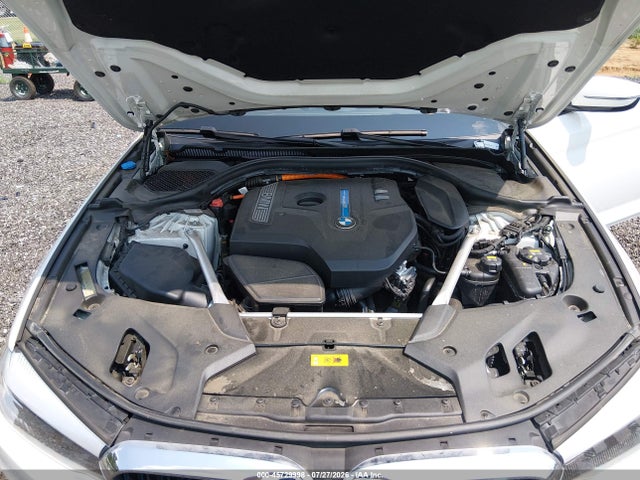 2019 BMW 530E IPERFORMANCE 10