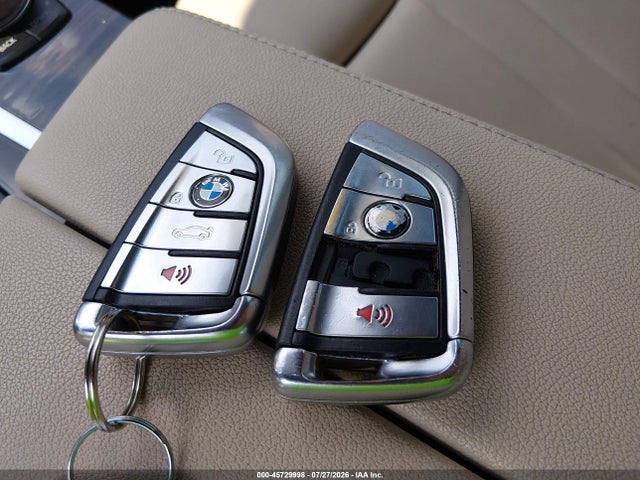 2019 BMW 530E IPERFORMANCE 11